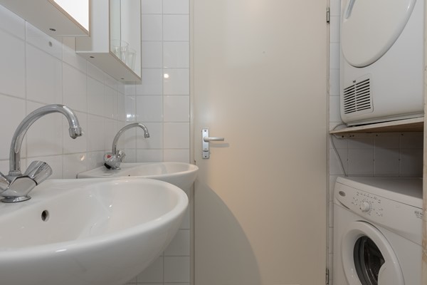 Medium property photo - Van Ostadestraat, 1072 SX Amsterdam