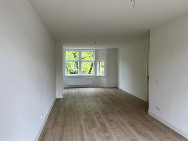 Medium property photo - Churchill-laan 183-3, 1078 DZ Amsterdam