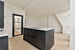 Verhuurd:Johannes Vermeerstraat 36-4, 1071 DS Amsterdam - Foto