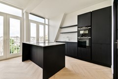 Verhuurd:Johannes Vermeerstraat 36-4, 1071 DS Amsterdam - Foto