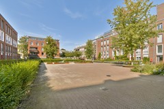 Rented: Dora Tamanaplein 89, 1074 JL Amsterdam