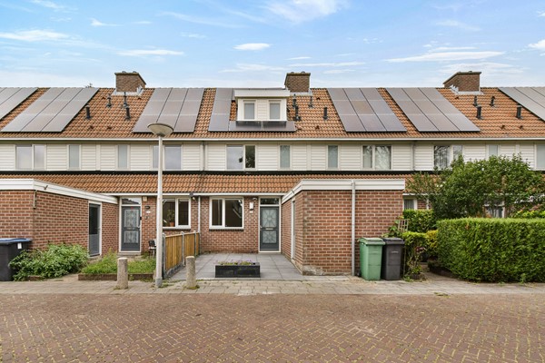 apartments for rent on Troubadour 120