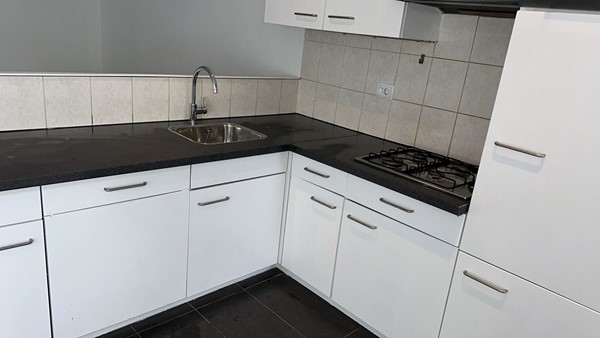 Medium property photo - Nicolaas Beetsstraat 50A, 3117 ST Schiedam