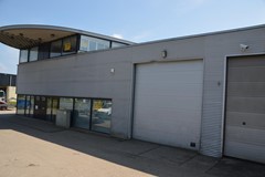binair-129050971.jpg