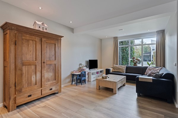 Medium property photo - Burgemeester van Ginnekenstraat 11, 6021 AH Budel