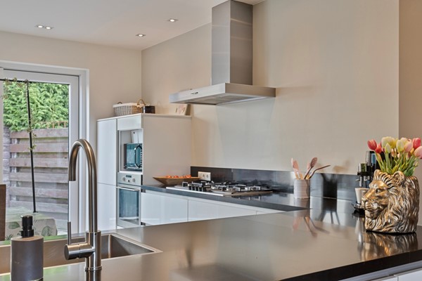 Medium property photo - Burgemeester van Ginnekenstraat 11, 6021 AH Budel