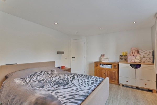Medium property photo - Burgemeester van Ginnekenstraat 11, 6021 AH Budel