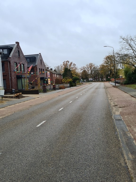 Stationsweg, Budel Dorplein foto 4