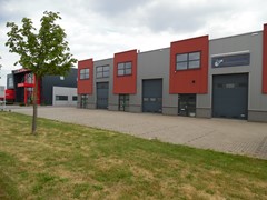 2. gebouw.JPG