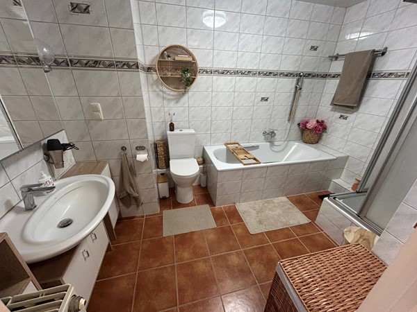 Medium property photo - Elisa-Gracht 46, 6465 CW Kerkrade