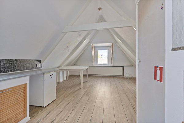 Medium property photo - Bloemstraat 35A, 9712 LB Groningen