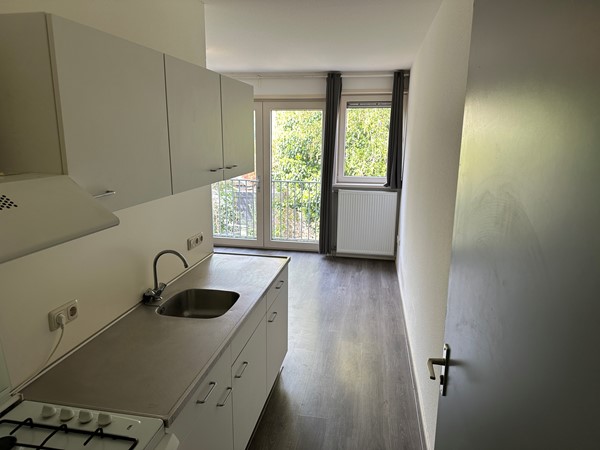 Medium property photo - Nieuwe Sint Jansstraat 58c, 9711 VK Groningen