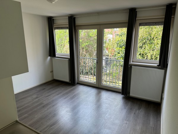 Medium property photo - Nieuwe Sint Jansstraat 58c, 9711 VK Groningen