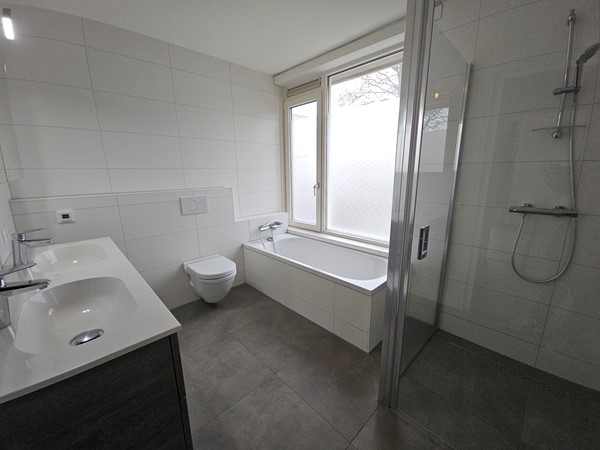 Medium property photo - Multatulistraat 120, 9721 NN Groningen