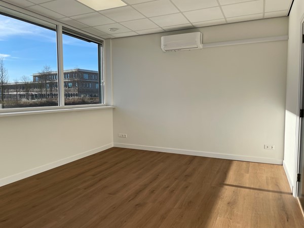 Medium property photo - Narvikweg 5-5, 9723 TV Groningen