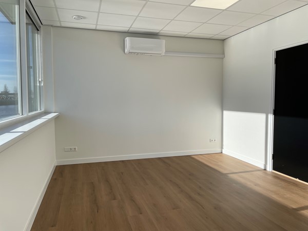 Medium property photo - Narvikweg 5-5, 9723 TV Groningen