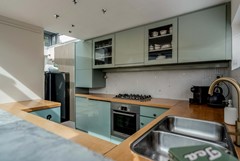 Coronastraat 10-44 keuken.jpg