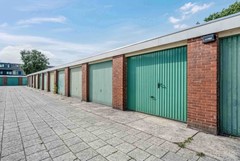 Coronastraat 10-58 pleintje garage.jpg