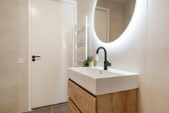 14 vossenburglaan 68-01-12 badk wt deur.jpg