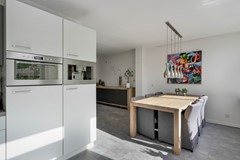 18 Tormentilstraat 106-22 eetkamer keuken.jpg