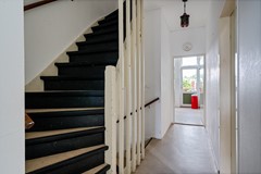 Koninginnelaan 59A_25 overloop trap.jpg