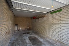 Limburg Van Sirumlaan 51-23 garage binnen.jpg