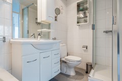 Laan Der Kruisheren 51-46 badkamer.jpg