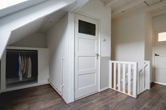 42 Hyacinthstraat 124-28 2e overloop bergruimte.jpg