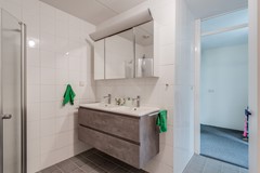 klaas schipperlaan 8-33 badkamer.jpg