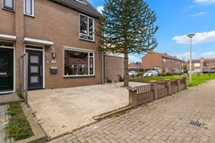 Te koop: Van Vollenhovenstraat 10, 3265BX Piershil