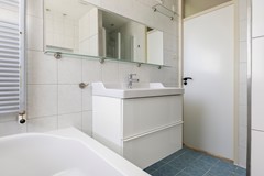 162A2290.jpg