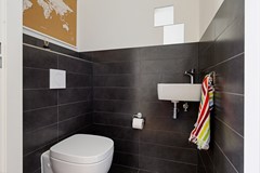 Burgemeester Van der Reijdensingel 66-08.jpg