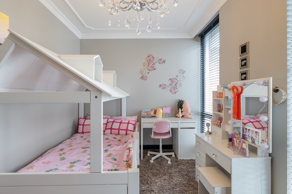 Medium property photo - Fanny Blankers-Koenplein, 2031 VW Haarlem