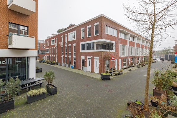 Medium property photo - Fanny Blankers-Koenplein, 2031 VW Haarlem