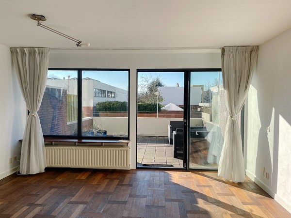 Medium property photo - Duke Ellingtonstraat, 1066 GE Amsterdam