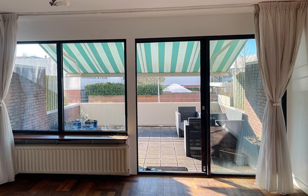 Medium property photo - Duke Ellingtonstraat, 1066 GE Amsterdam