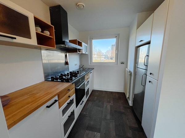 Medium property photo - Duke Ellingtonstraat, 1066 GE Amsterdam