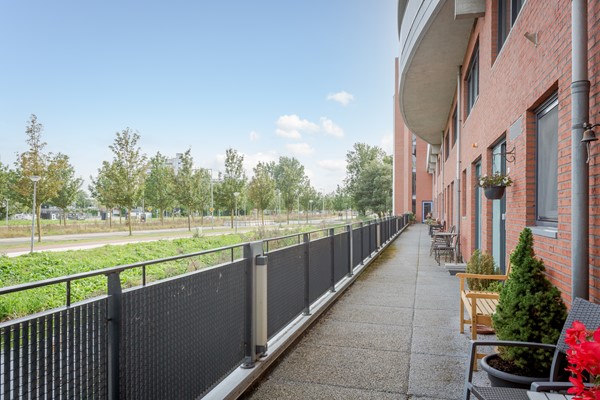 Medium property photo - Duke Ellingtonstraat, 1066 GE Amsterdam