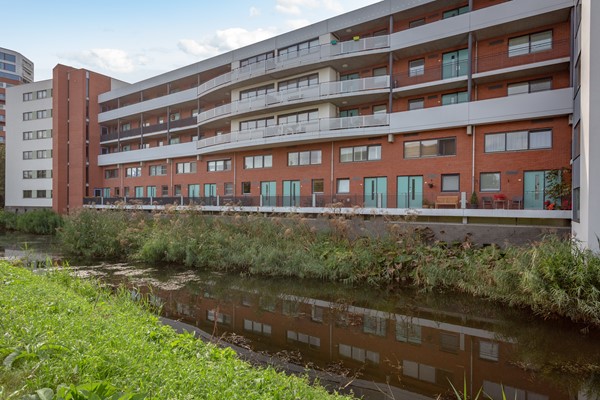 Medium property photo - Duke Ellingtonstraat, 1066 GE Amsterdam