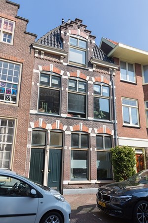 Papengracht 10, Leiden