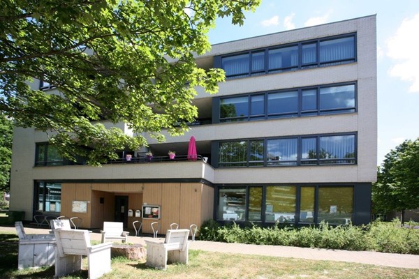 Topaaslaan 27, Leiden