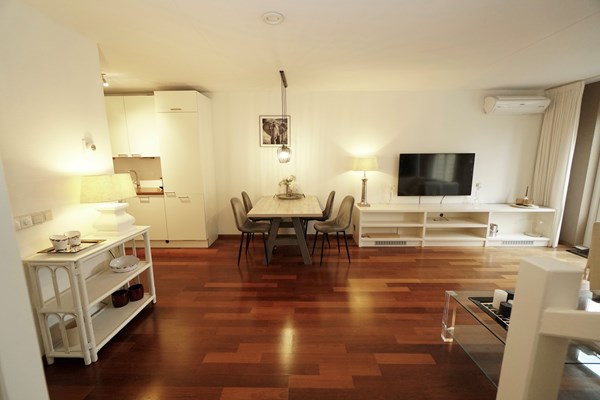 Medium property photo - Mattenbiesstraat, 3056 RH Rotterdam