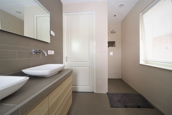 Medium property photo - Benedenrijweg, 3077 CJ Rotterdam