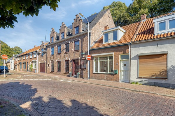 Te koop: Nieuweweg 56, 4561BN Hulst Te koop: Nieuweweg 56, 4561BN Hulst