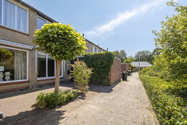 NicolaasBeetslaan447576CMOldenzaalNL-01.jpg
