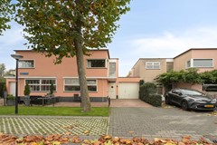 Sold subject to conditions: Regenboogweg 52, 1339 BE Almere