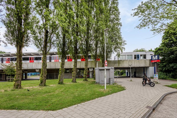 Medium property photo - Wethouder Van Wijckstraat 106, 1107 BT Amsterdam