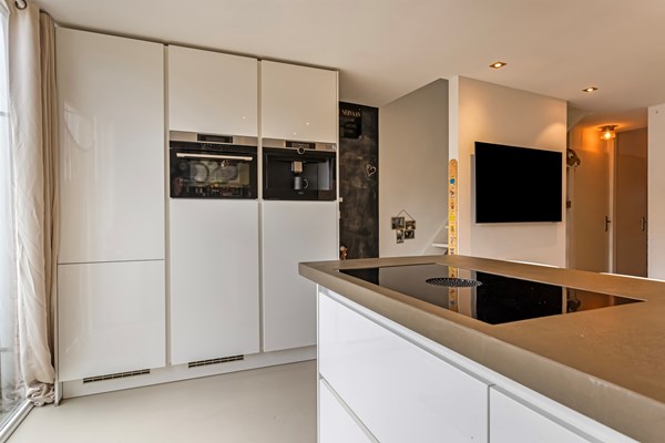 Medium property photo - Troepiaalsingel 20, 1102 SG Amsterdam