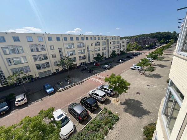 Medium property photo - Chestertonlaan 185, 1102 XX Amsterdam