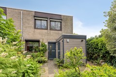 For sale: Huntum 22A, 1102JB Amsterdam